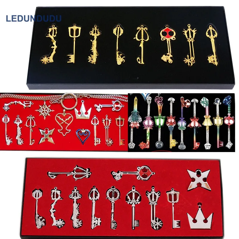 

Kingdom Hearts Cosplay Accessories set Key Necklace Pendants Keyrings Action Figures Toys Collection Weapons Heart Keychains