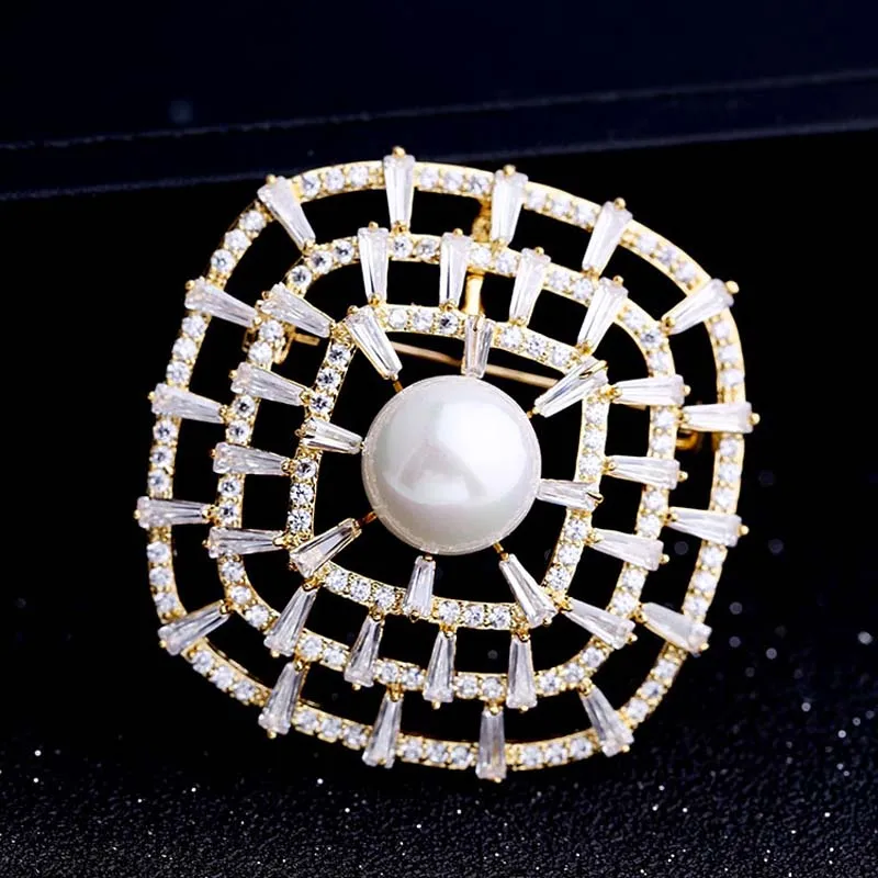 3703641599_795129154