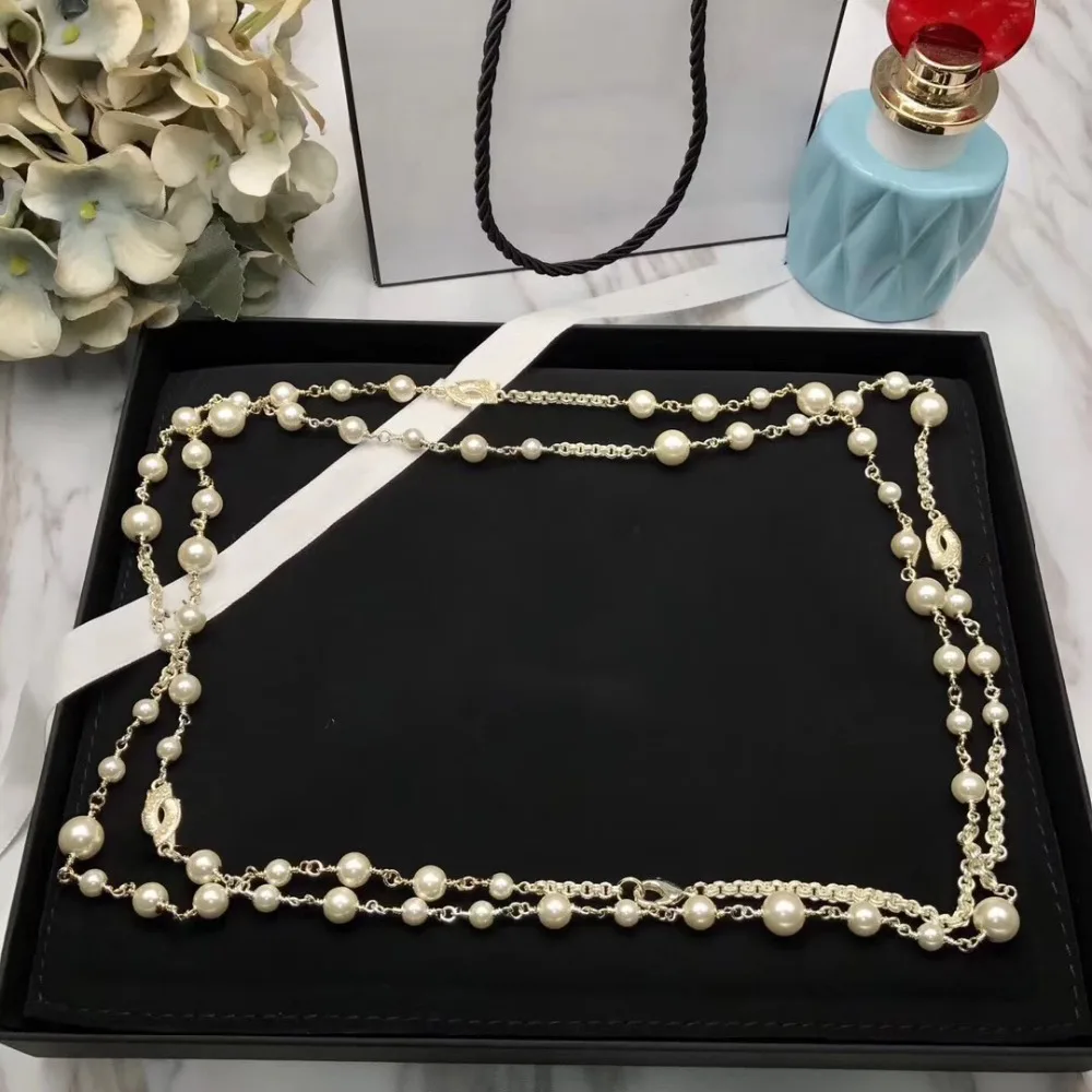 

Brand Fashion Jewelry For Women Simulated-pearl Neckalce Light Gold Color C Letter Pendants Long Necklace Party Sweater Chain