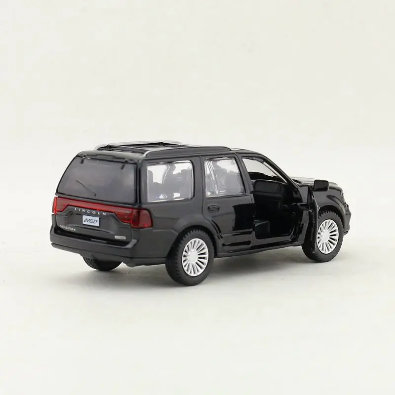 1:46 Масштаб/литая Игрушечная модель/Ford Lincoln Navigator SUV/супер спортивная машина/образовательная Коллекция/Вытяжка/подарок для детей