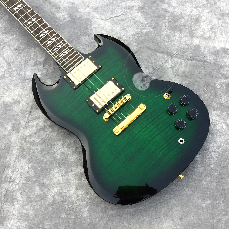 Free delivery, premium new custom electric guitar, green flame top, gold hardware, logo and color can be customized. 