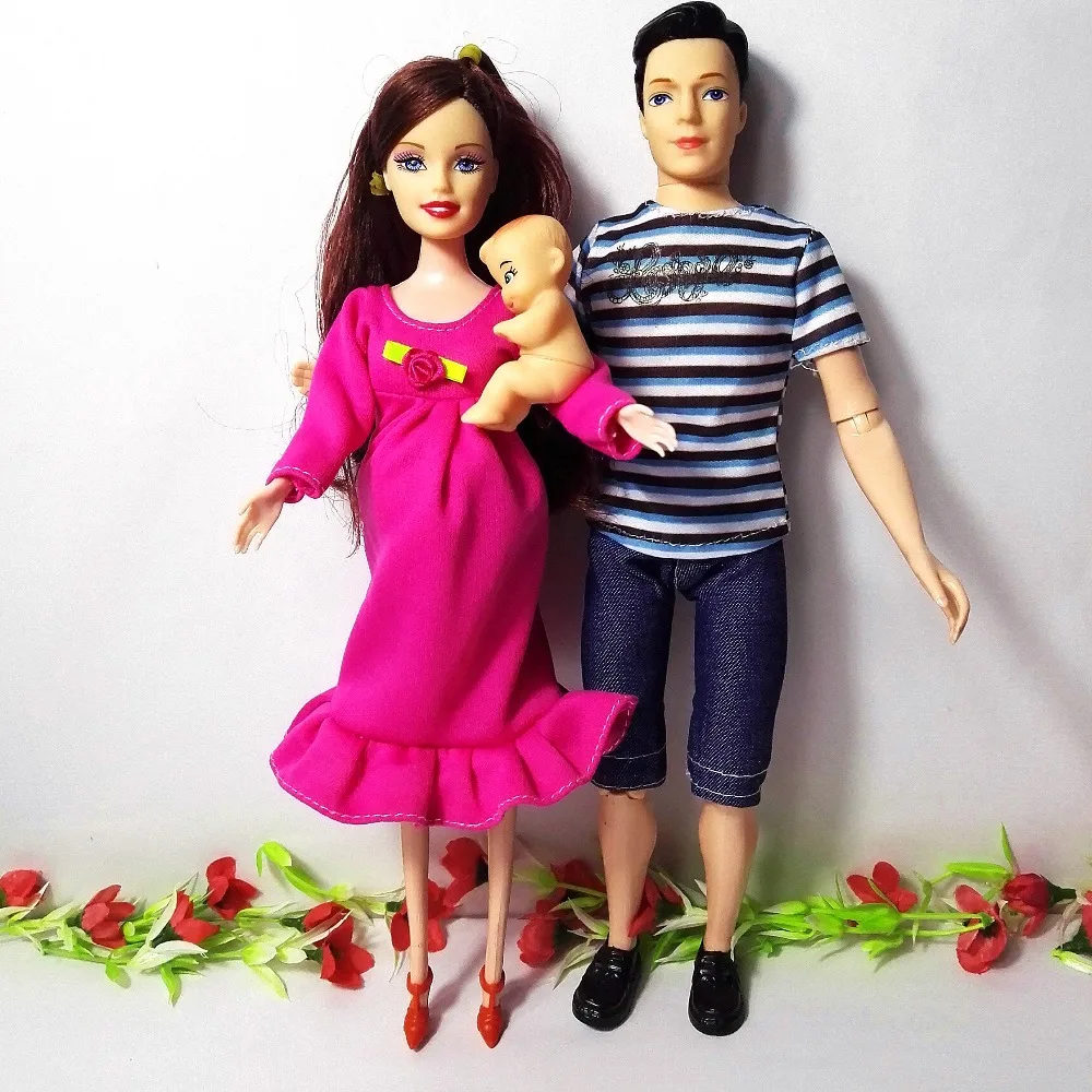 Кукла папа. Кукла miss kapriz семья в пакете. Кукла папа и мама. Кукла отец. Набор кукол папа мама и дочка.