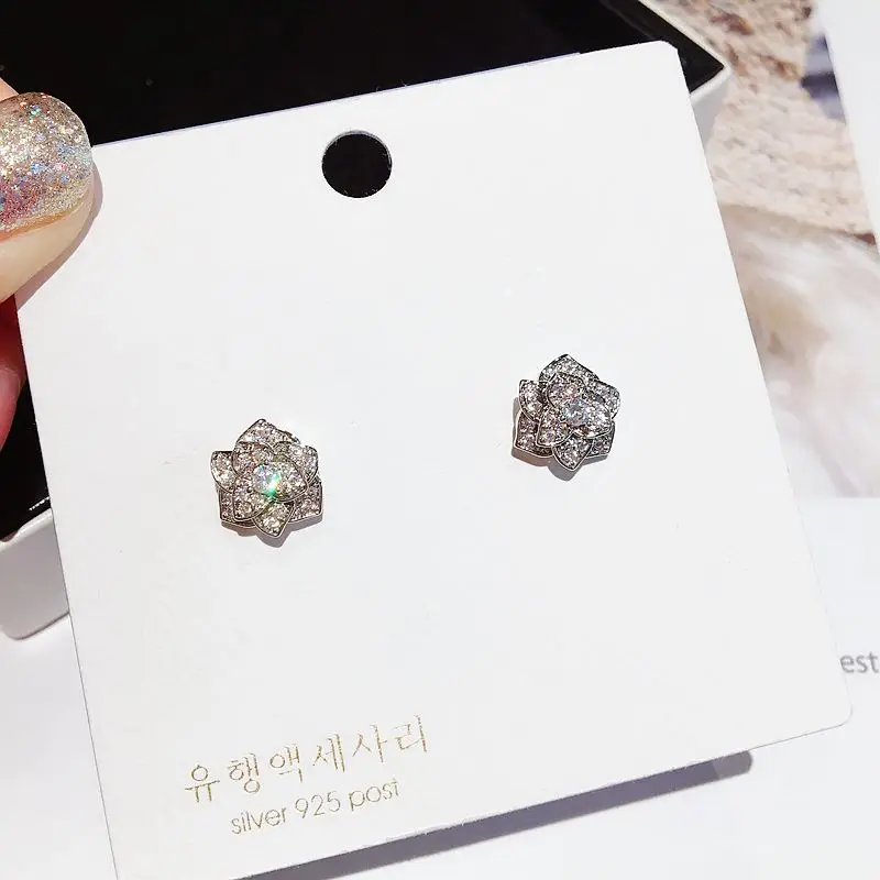 

Exquisite Camellia Flower Stud Earrings Micro Paved Cubic Zirconia Earrings for Women Crystal Jewelry