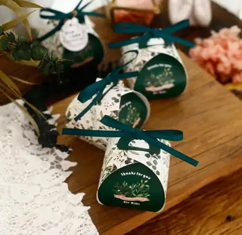 

50 Pcs Hot Sale Green Leaves Style Wedding Favors Candy Boxes Wedding Party Supplies Gift Box Giveaways Box Bomboniera