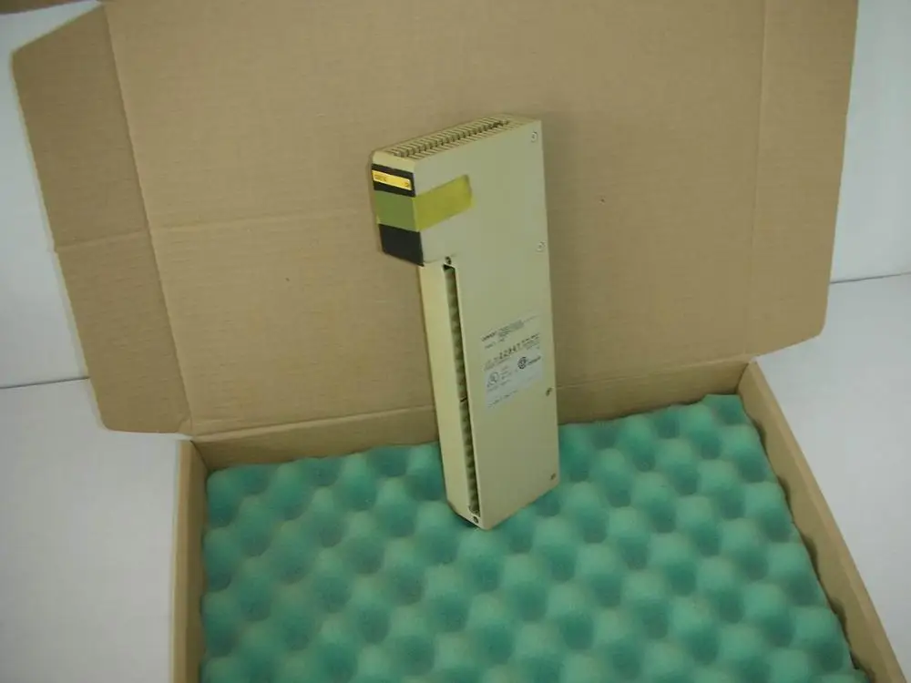 

1PC USED OMRON C500-ID212 /3G2A5-ID212 PLC