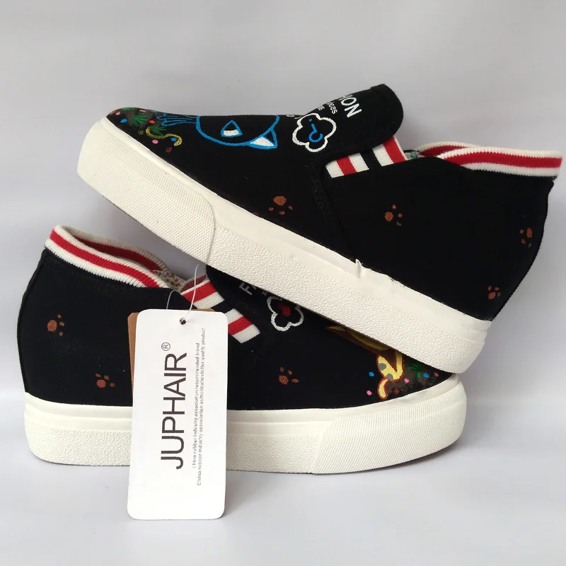 Loisirs 1 peint L'intérieur Filles 3 Petites Frais 4 Chaussures 6 La 2 Main À Nouveau Conseil Pour Pédale Aider 7 Femmes Étudiant Graffiti Toile 5 8 Augmentation Bas Les SUqVpzM