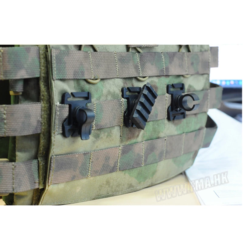 

FMA Tactical Hunting 3 Type Molle Vest Adapter for 25mm Webbing Multipurpose Rail Mount Tube Pipe Clip