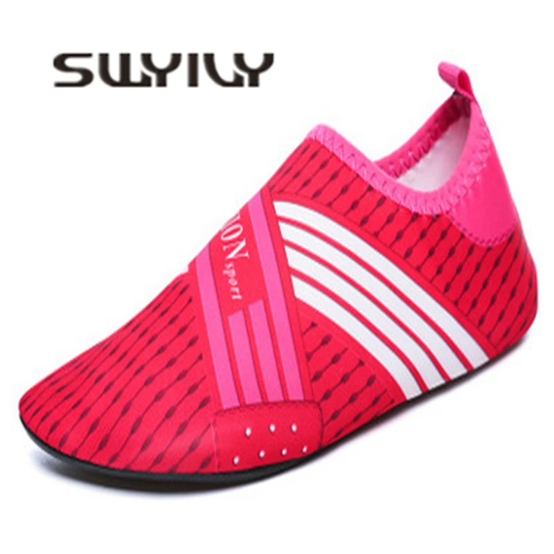 SWYIVY Men And Women Snorkeling Wading Shoes Breathable 2018 Summer Anti-slip Soft Beach shoes Couple Swimming Aqua Shoes