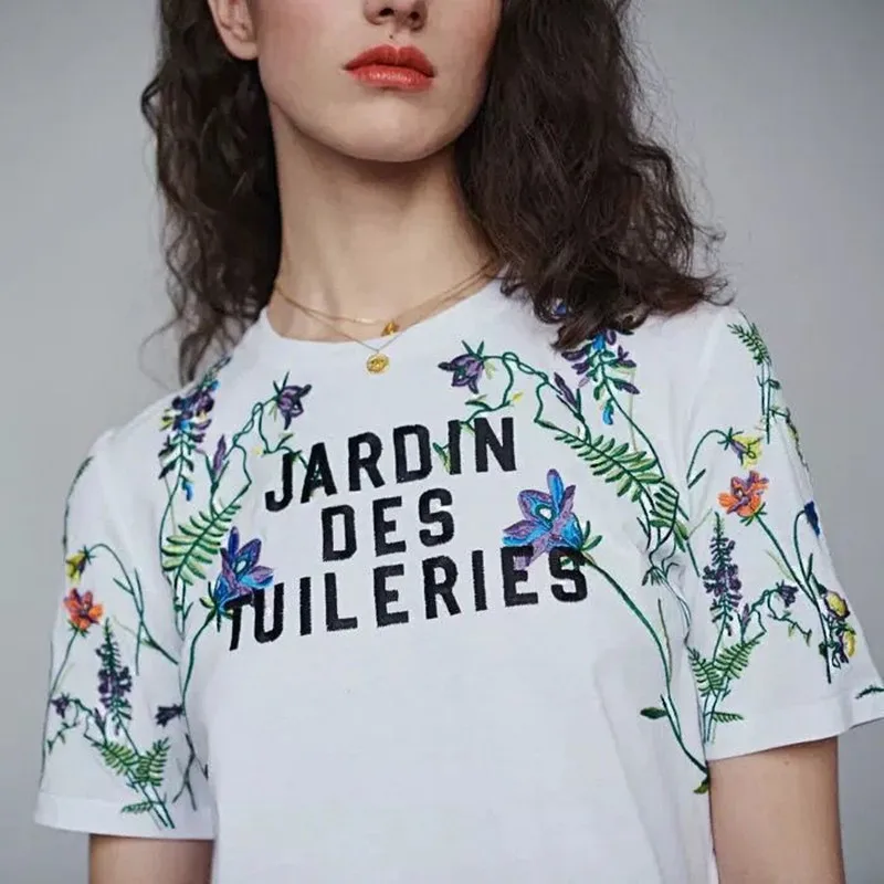 

2019 New Women White Tee Shirt Short Sleeve Summer Letter and Flower Embroidery Cotton T-Shirt