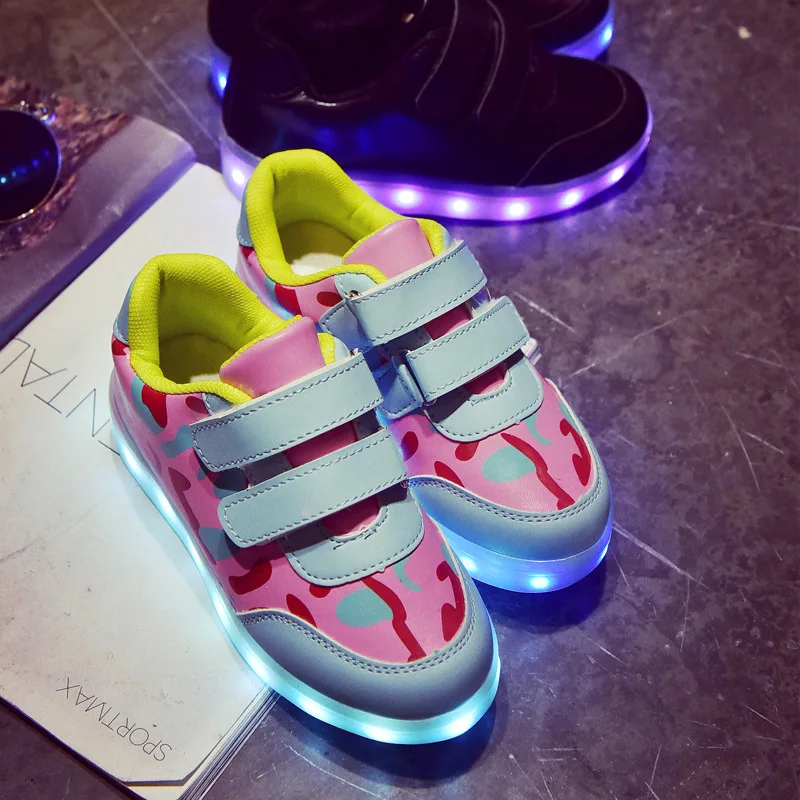 

2019 New Kids Boys Girls USB Charger Led Light Shoes Graffiti Luminous Sneakers casual Shoes Unisex Sports for children