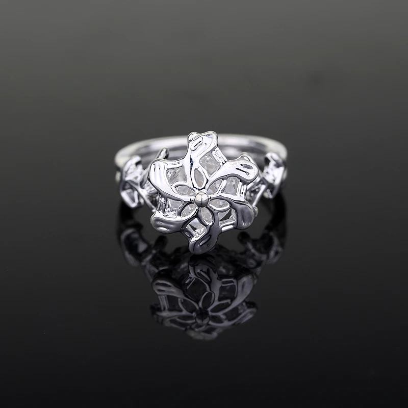 

GALADRIEL Nenya RING SIZE 6-10 SILVER