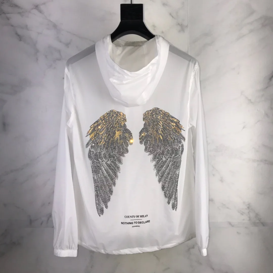 2019 Best Quality 1:1 Marcelo Burlon MB Dimond Wings Women Men Windbreaker Jacket Hiphop Streetwear Men Sun-protective Jackets 2019 Best Quality 1:1 Marcelo Burlon MB Dimond Wings Women Men Windbreaker Jacket Hiphop Streetwear Men Sun-protective Jackets