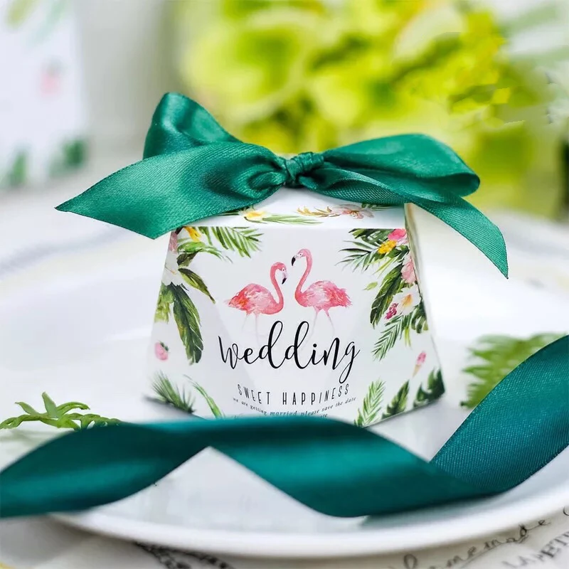 

50pcs New Diamond shape Lovely dark green Flamingos Candy Boxes Wedding Favors And Gifts Party Supplies return Gift Box