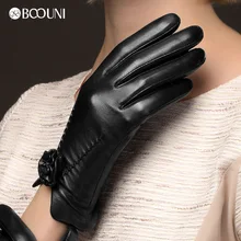 New Arrival 2016 Fashion Women Genuine Leather Glove Wrist Rose Sheepskin Gloves Solid Black Thermal Driving Five Finger 469