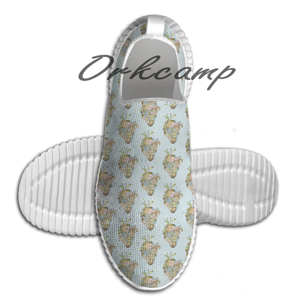 

A Traveler Light Weight fashion Sports Running Shoes Walking Shoes Summer Comfortable Yuga shoes