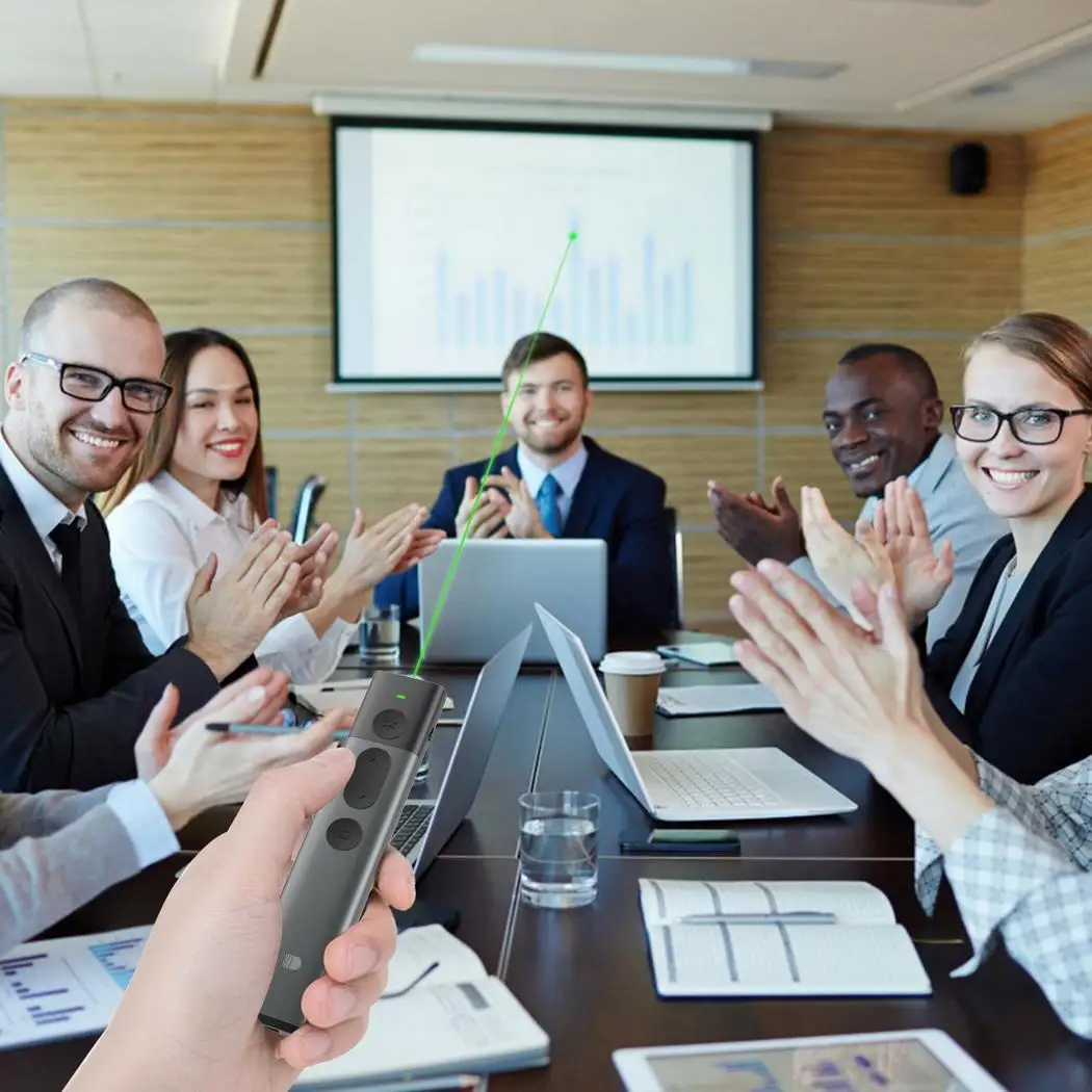 مقدم لاسلكي عن بعد التحكم مؤشر ليزر لبرنامج Powerpoint 3.7-4.2 V عرض 100 m> 200 الأسود 2.4 Ghz