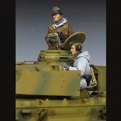 1/35 Смола рисунок Солдат модель WSS бронированный персонал два человека посылка GK белая модель ручной работы сцена 196