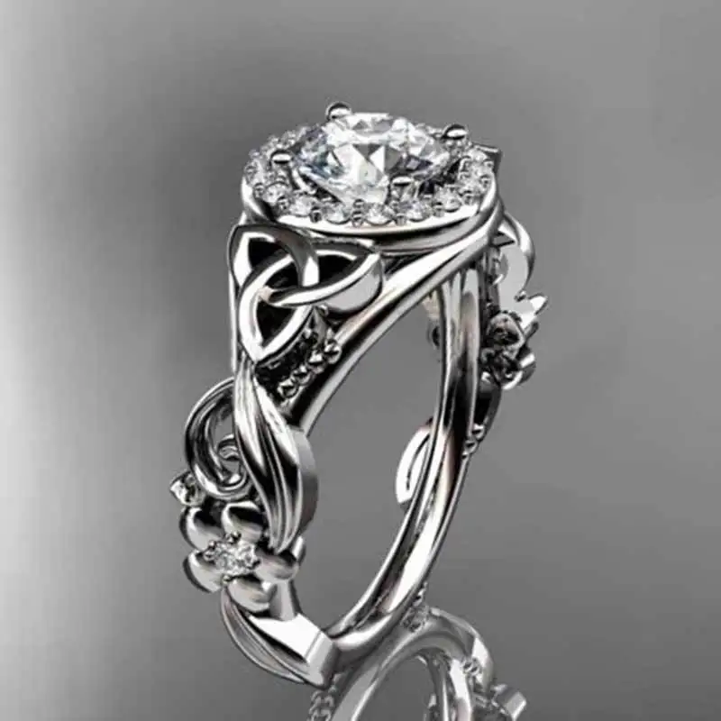 

Hot Classic Four-jaw Round Zircon Wedding Rings for Women European Elegant Palace Princess Rings Couple Jewelry Gifts Anillos