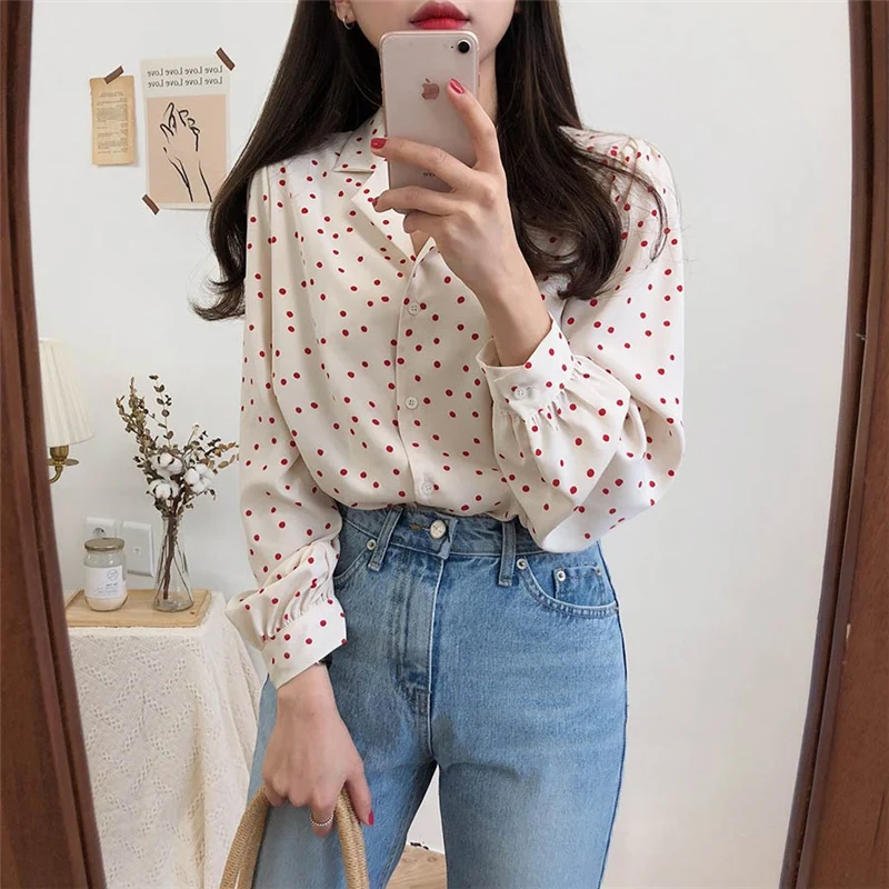 

Elegant Polka-dot Lantern Sleeve Women Tops Shirts Turn-down Collar Single-breasted Female Blouses Shirts 2019 Femme Bottoms