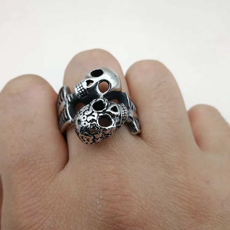 Woolegogo Retro Titanium Steel Cooked Black Polished Skull Ring Punk Personalized Carving Men's Rings Decoration Accessories