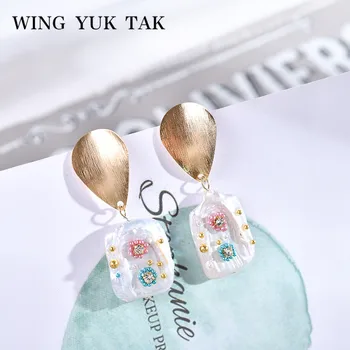 

wing yuk tak Boho Stud Earrings For Women Handmade Jewelry Geometric Ethnic Style Baroque Freshwater Pearl Wedding Party Earring