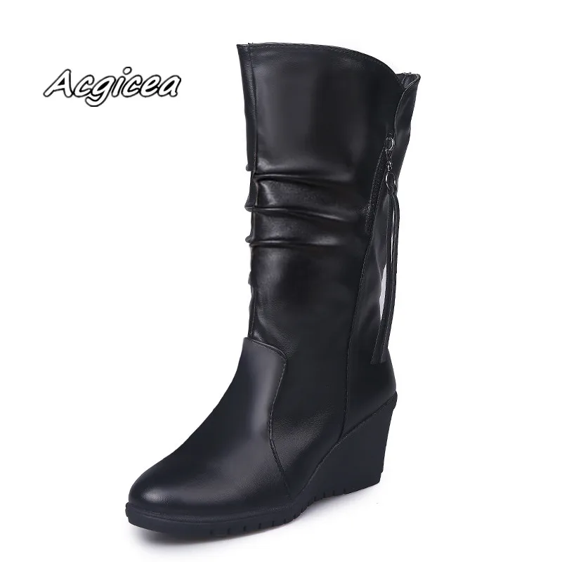 

2019 winter new women's casual shallow boots wild fashion solid color round head comfortable warm Martin boots o80