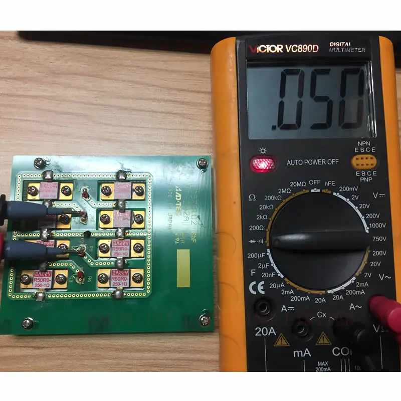 8 шт R50R0-250 250 Ватт 50ohm в PCB 50ohm AT-292A R50R0-250-1Q X 8 шт