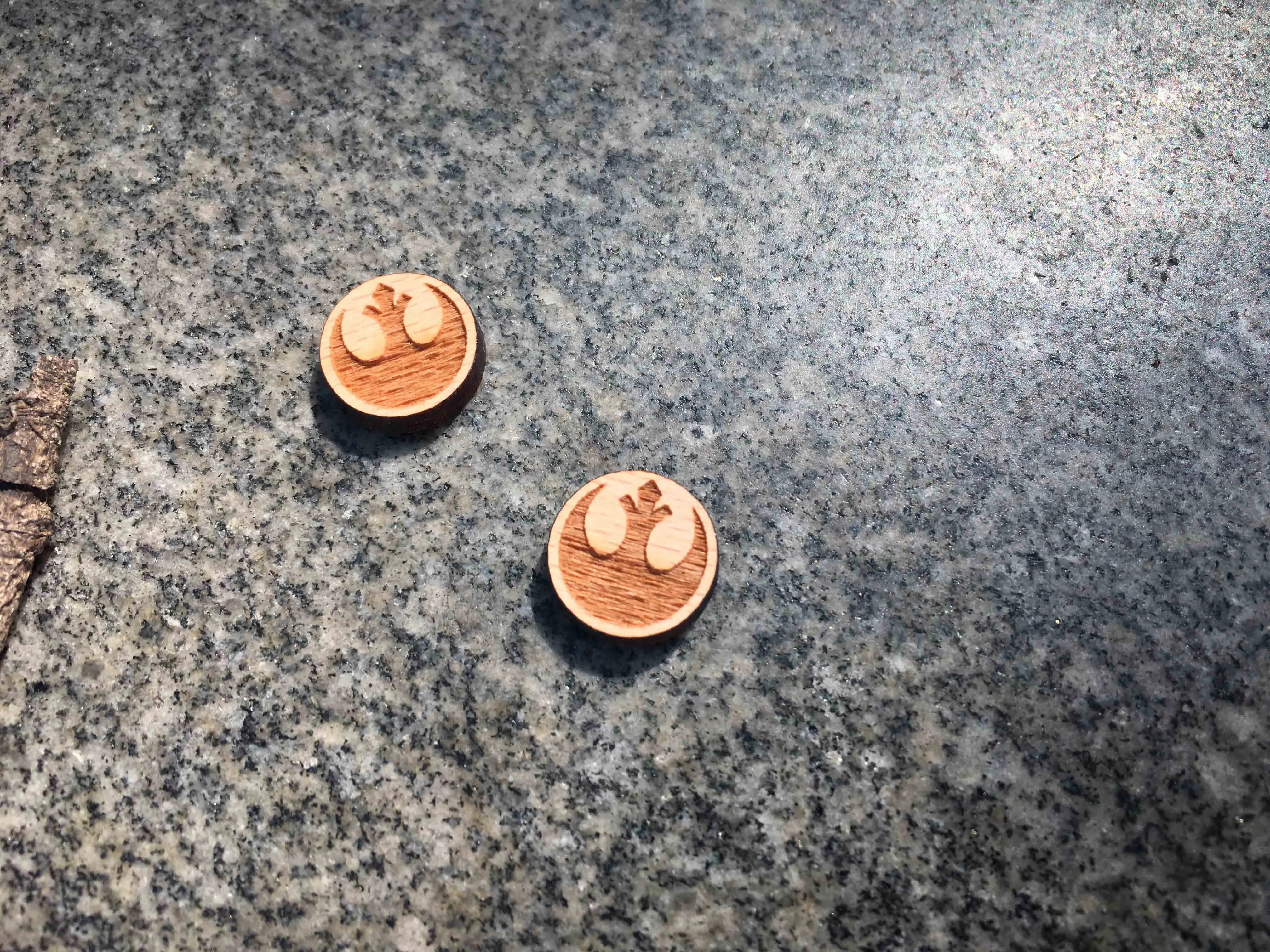Лазерная резка Звездные войны Rebel Alliance Symbol серьги Скайуокер гвоздики Дарт Вейдер