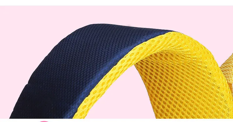 4743099121_2084473978