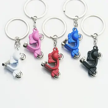 

200pcs Cute Zinc Alloy Mini Scooter Model Keychain Metal Motorcycle Key Ring Creative Gifts W9594