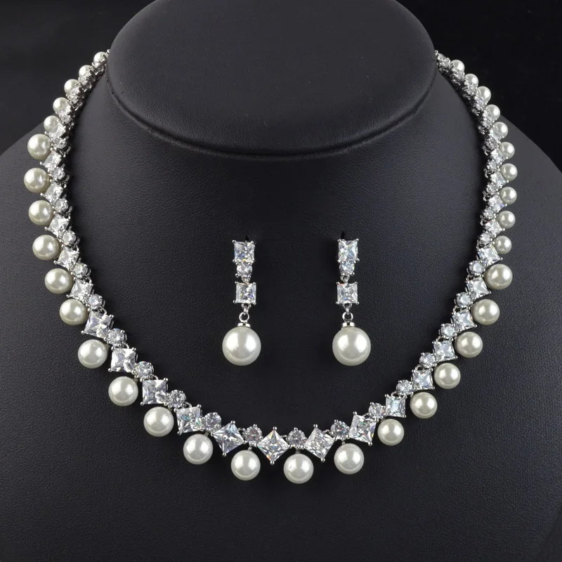

New design luxury simulated pearl bridal jewelry set for bride/bridesmaid,high quality AAA Cubic Zirconia necklace earring set
