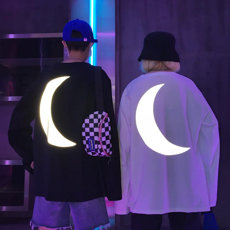 

2018 Autumn and Winter Tops Female Harajuku Reflective Moon Print T-shirt Retro Loose Round Neck Candy Color Tees Four Color