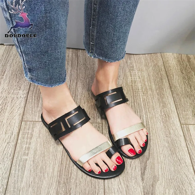 

Summer Women Slippers Hollow Flat Sandals Sexy Casual Fashion Flip Flops Women Clip Toe Sandals zapatos mujer Plus Size 35~43