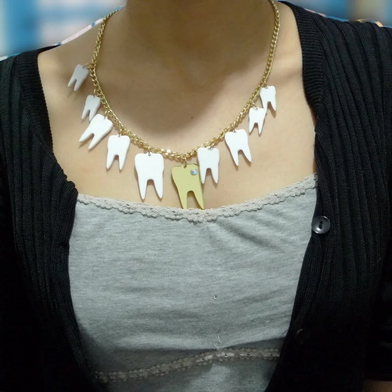 White Tooth Gold Tooth Pendant Necklace Fashion Neckalce For Woman