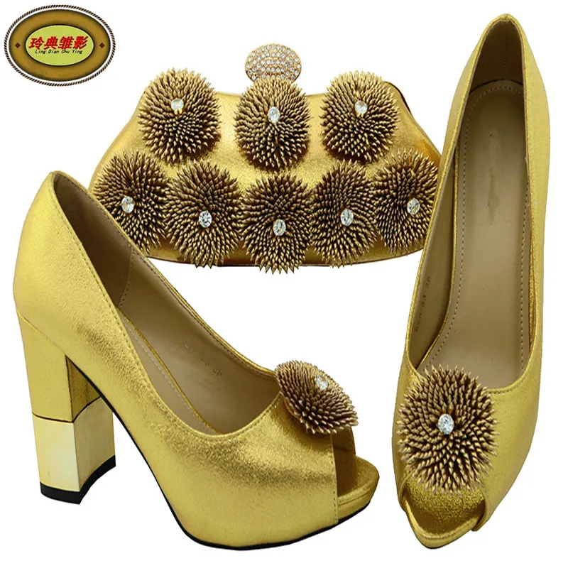 

BCH-33A New European Style Fashion Shoes With Bag Set Hot Selling Latest African Wedding Lady Shoes Matching Bag With Flwoers