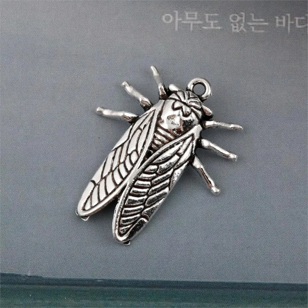 20 шт серебряный цвет Cicada Подвески животных кулон ювелирные изделия Аксессуары