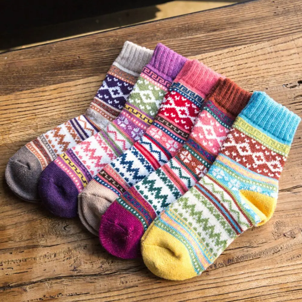 

Winter Retro Special Ethnic Style Thermal Woolen Socks High Tube Thickening Warm Soft Rabbit Wool Assorted Color Women Socks