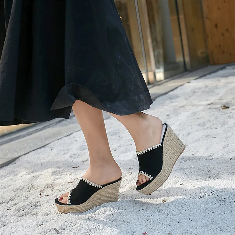 PU2A4931
