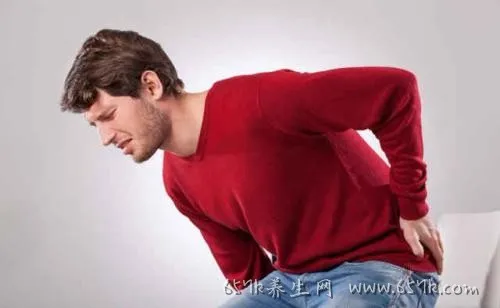男人腰疼是什么原因 一定要多吃这几样东西