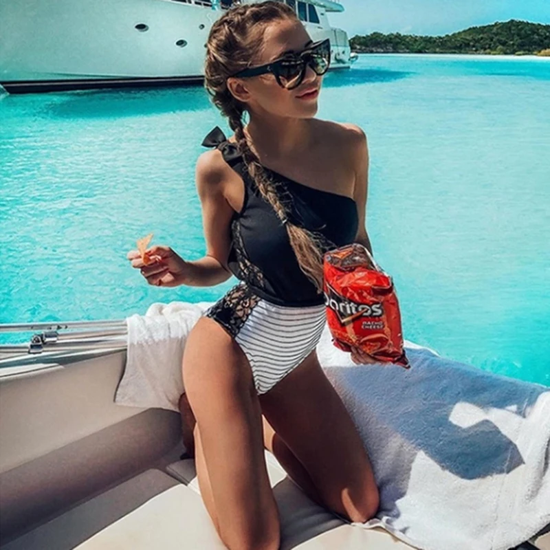 

Sexy Hollow Out Side Striped Womens Jumpsuit Sexy Lace Up stripedPrint Ladies Bodysuit 2019 Summer Hot female Rompers