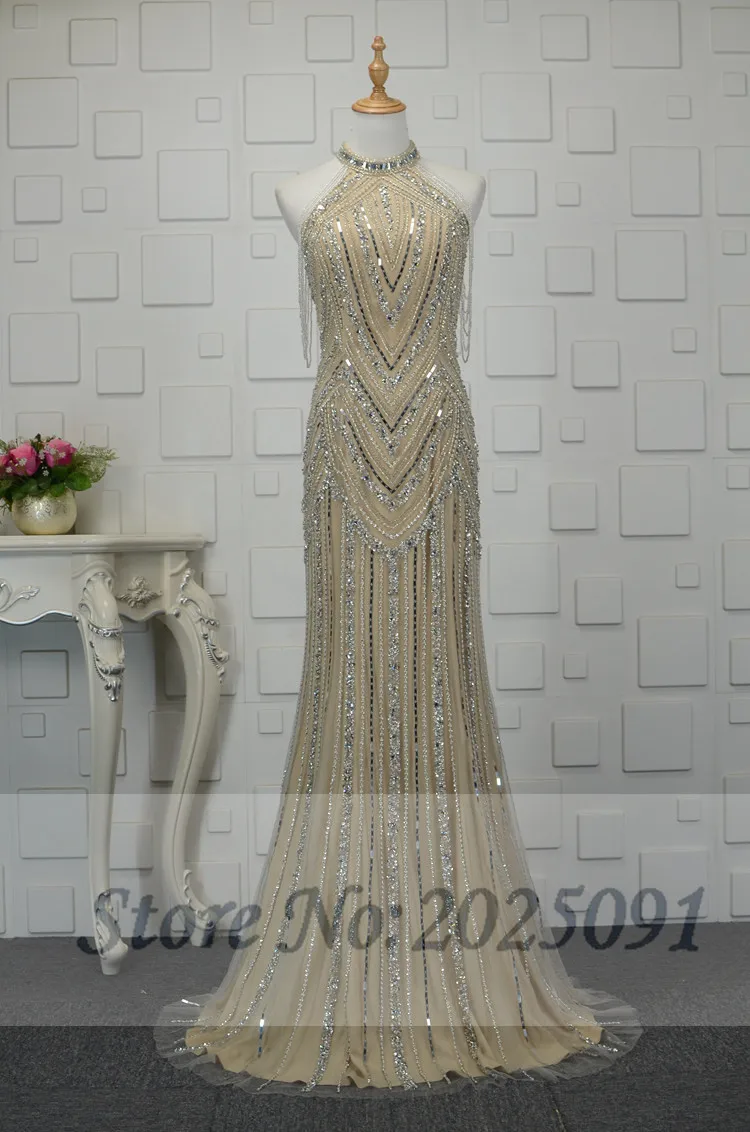 

2019 Luxurious Champagne Beaded Long Evening Dresses Halter Formal Prom Gowns Backless Plus size Wedding Bridal Eveing Gown G087