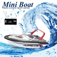 2017 Remote control boat Happycow 777-218 Racing Boat RC Hovercraft Remote Radio Control Toy Ship Model As Kid Children Gift