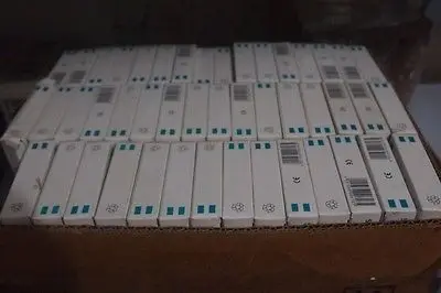 

DHL/EMS 2 pc original auxiliary contact 5SX9200 5SX9 200
