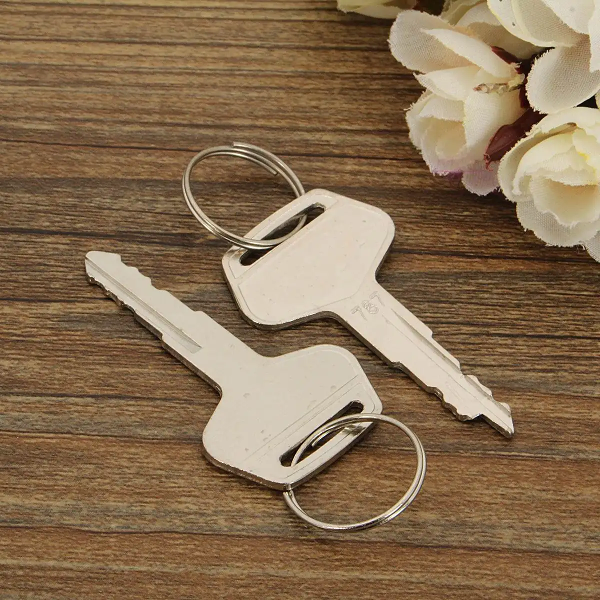 

2pcs/set Silver 787 Ignition Keys for Komatsu Heavy Equipment Excavator Dozer Loader