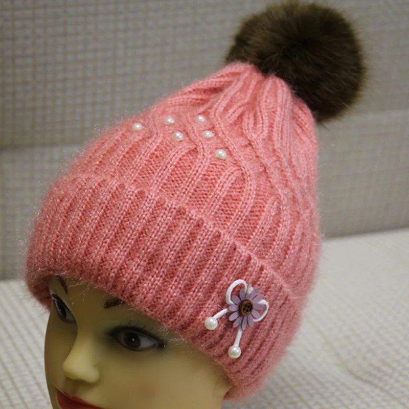 

Natural Raccoon Fur Pom Poms Hat Female Warm Wool Women's Cap Twist-type Knitted Girl Winter Hats 2017 skullies Beanies
