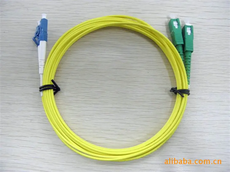 

LC/PC-SC/APC,10Meters Optical Fiber Patch Cord Cable,3.0mm Diameter,Singlemode 9/125,LC-SC