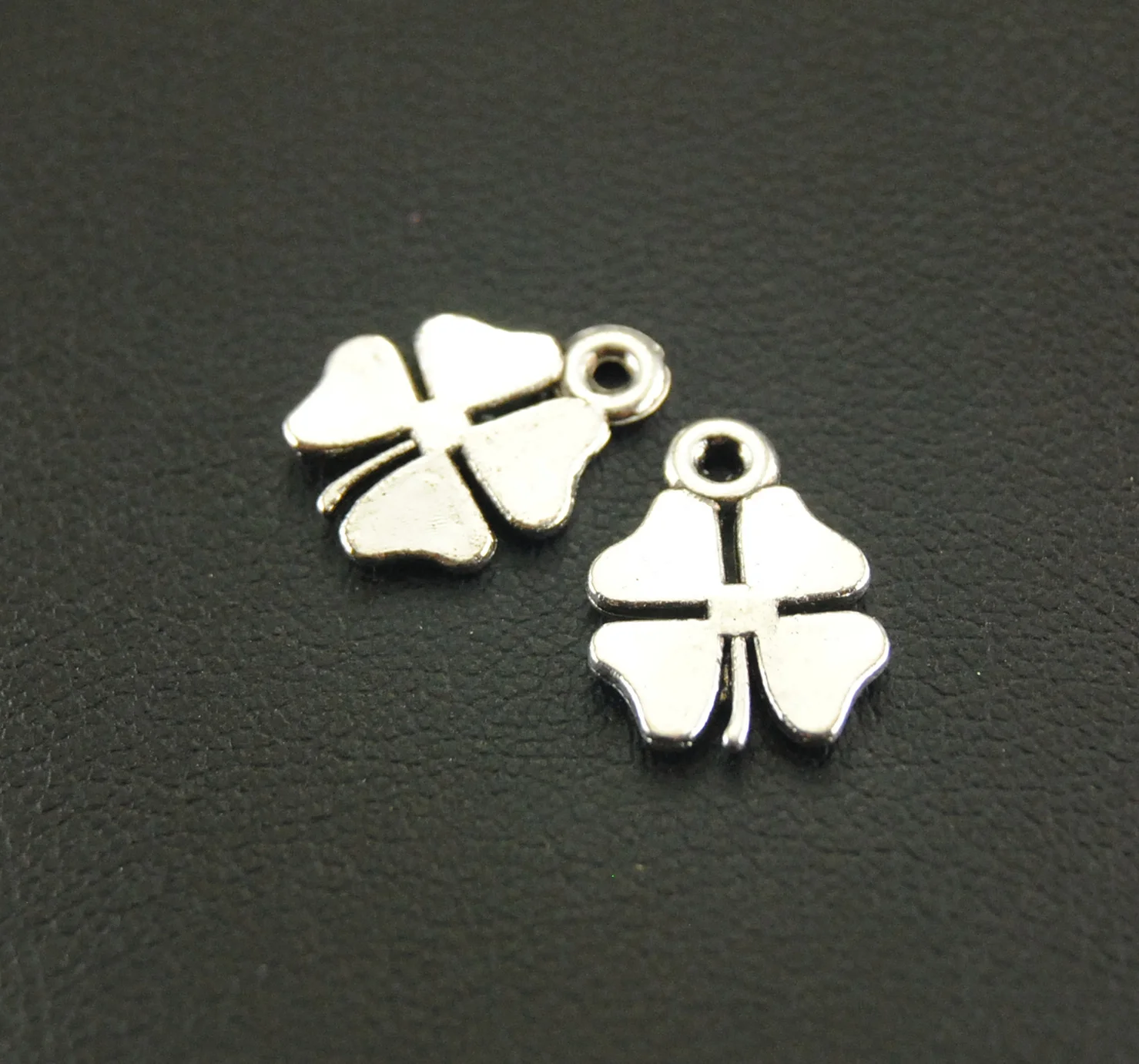 

20 Pcs Antique Silver Mini 4 Leaf Clover Charms Jewellery Pendant For Bracelet Necklace A490