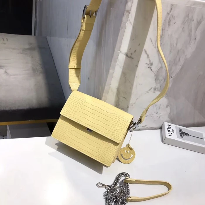 

2019 star with the smiley face small square bag street style high quality crocodile pattern leather Messenger bag shoulder bag