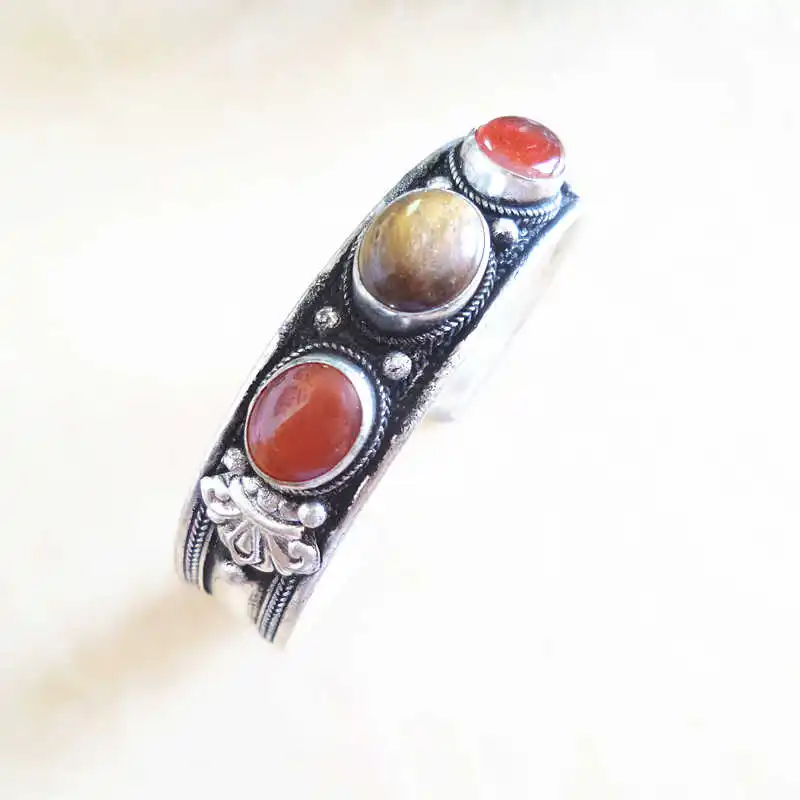 

BB-116 Tibetan Silver inlaid Multi Natural Stone Beads Open Cuff Bangles Red Agates Labradorite Nepal Vintage Jewelry