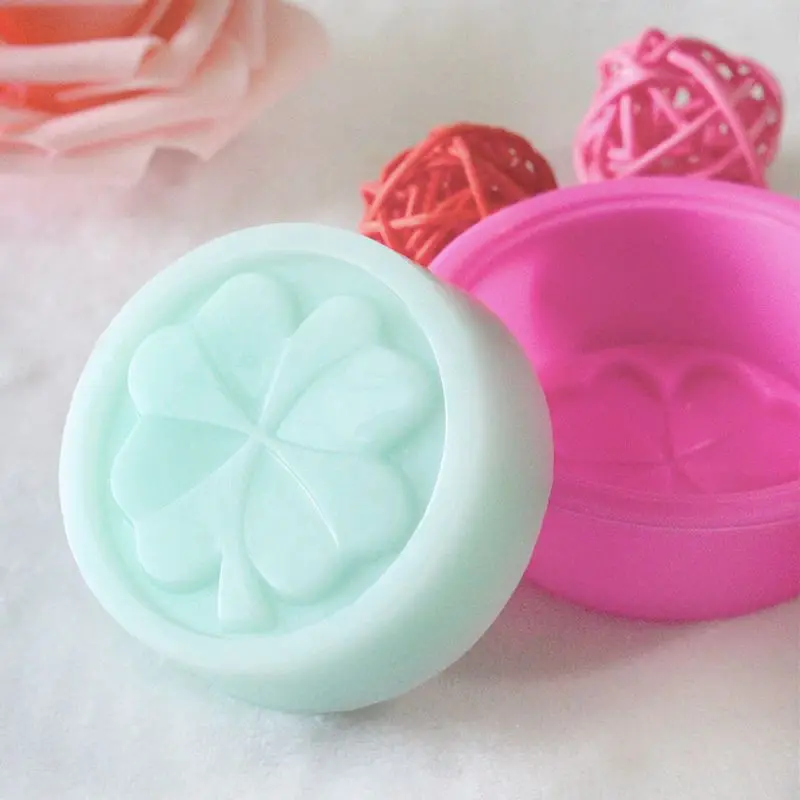 

Silicone Four-leaf Clover Handmade Soap Candle Fondant Stamper Cake Mold Chocolate Cookie Pudding Home Baking DIY Tools